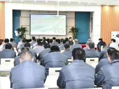 韩泰江苏工厂签订环境安全责任书